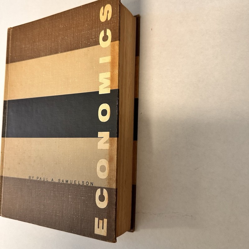 ECONOMICS AN INTRODUCTORY ANALYSIS 1961 Paul A Samuelson Hardcover TextBook gallery