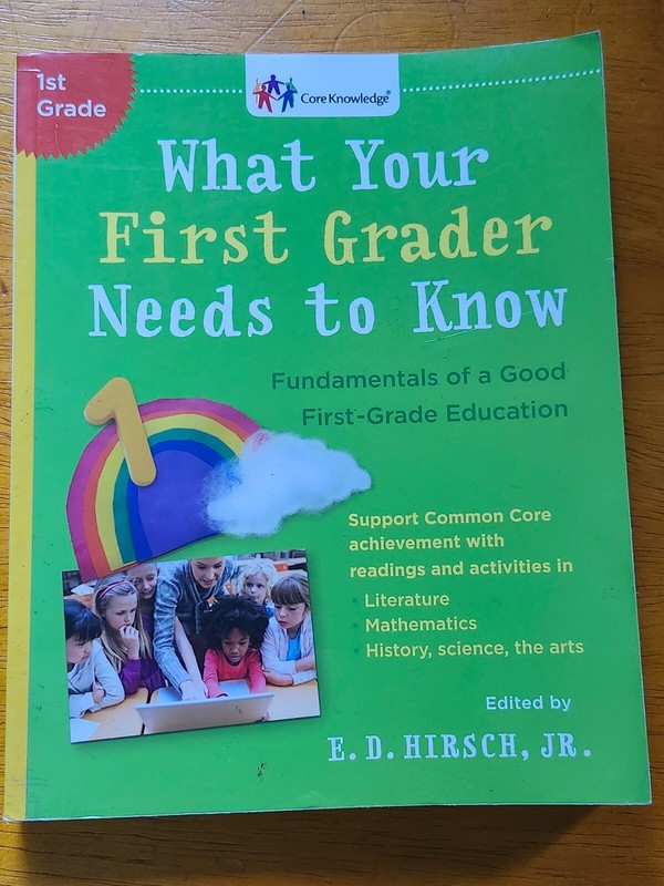 What Your First Grader Needs to Know by E.D. Hirsch, Jr.-Paperback-Very Good