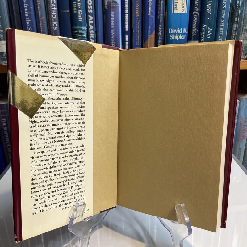 Cultural Literacy : What Every American Needs to Know by E. D. Hirsch Jr. (1987, gallery