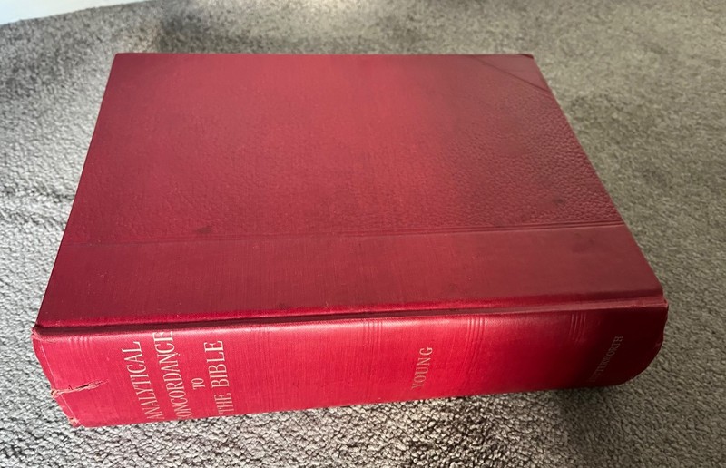 Young’s ANALYTICAL CONCORDANCE TO THE BIBLE – 1979 – Lutterworth Press