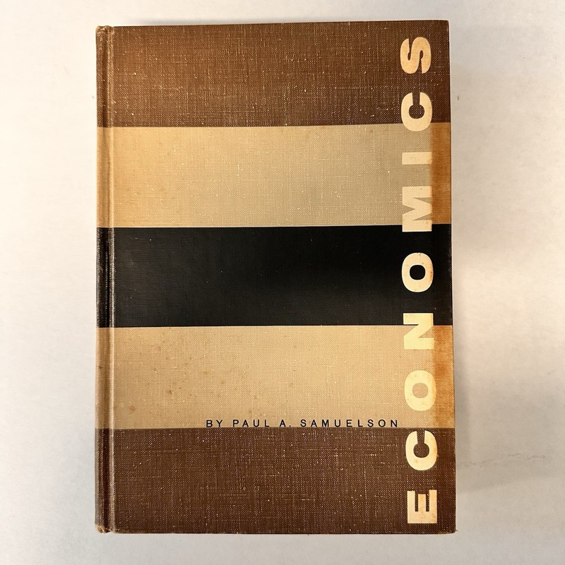 ECONOMICS AN INTRODUCTORY ANALYSIS 1961 Paul A Samuelson Hardcover TextBook