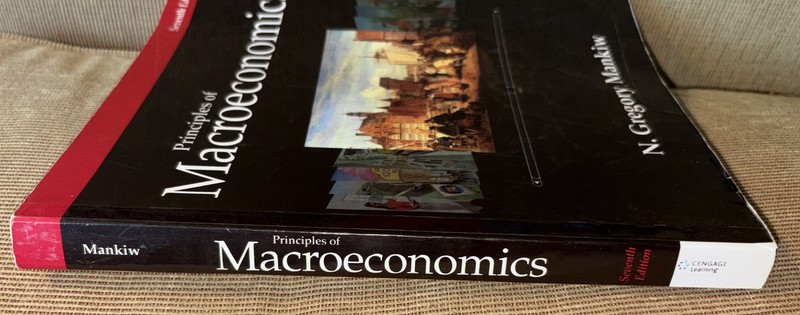 Principles Of Macroeconomics by Mankiw N. Gregory (Paperback) ** gallery