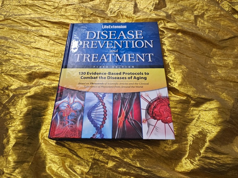 Disease Prevention and Treatment by Life Extension Foundation UNREAD HARDCOVER !
