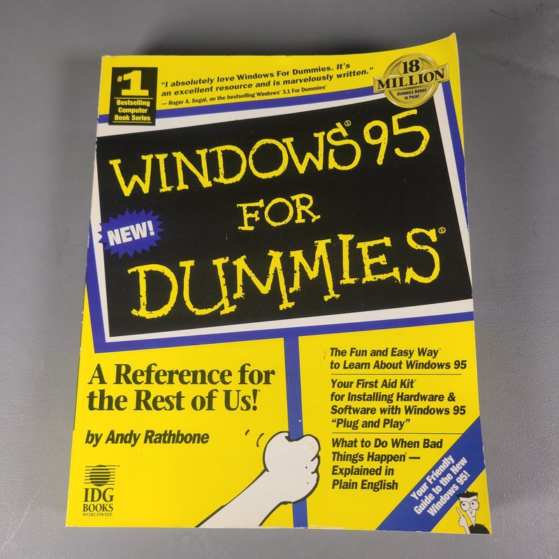 Windows 95 For Dummies by Andy Rathbone 1995 Paperback PC Reference Guide