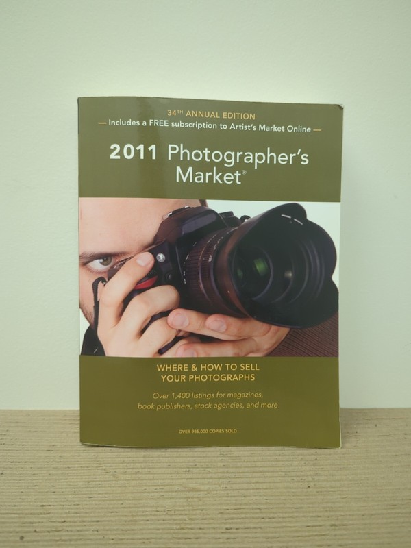 Photographer’s Market 2011 by F&W Publications Inc (Paperback, 2010)