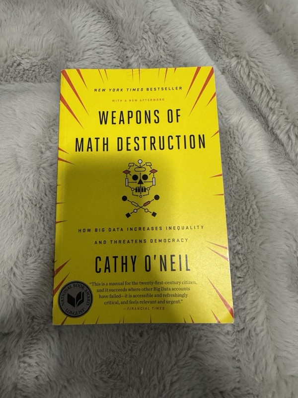 Weapons Of Math Destruction Book By Cathy O’Neil Brand New Never Used Paperback