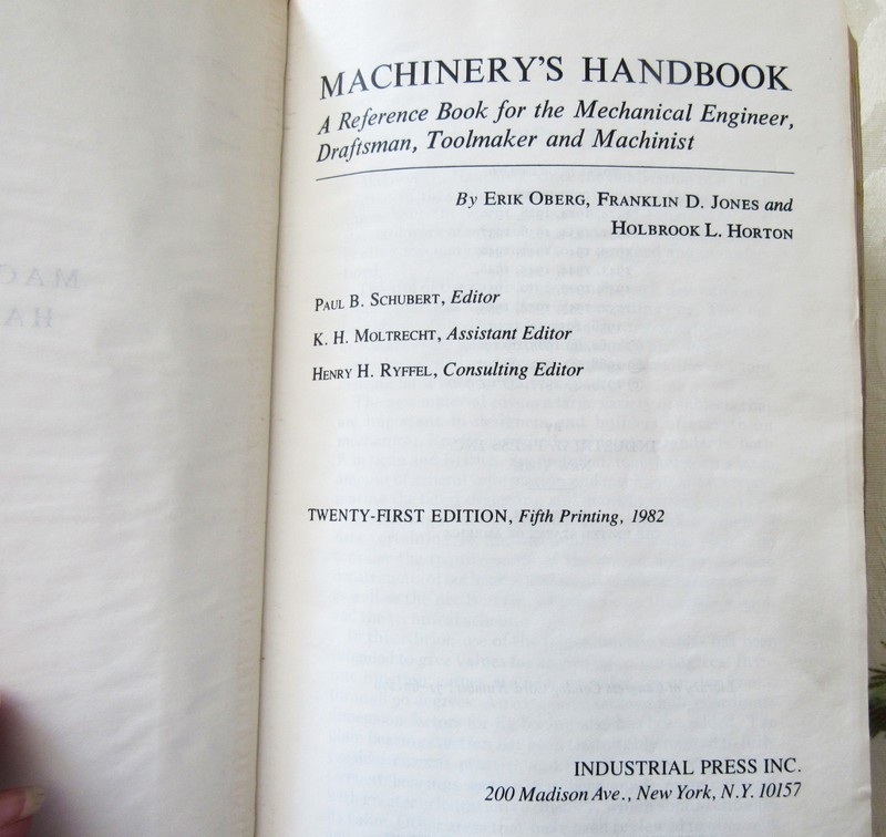 MACHINERY'S HANDBOOK TWENTY-FIRST EDITION 1982 BOOK gallery