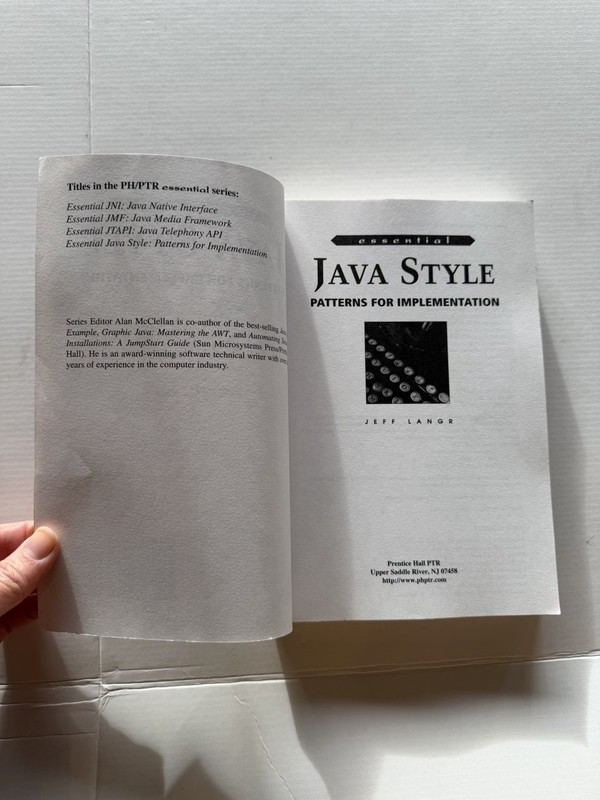 Essential Java Style: Patterns for Implementation - Langr, Jeff|Lnagr, Jeff ... gallery