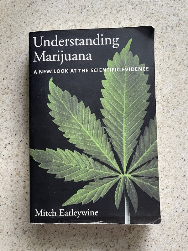 Understanding Marijuana A New Look At The Scientific Evidence Mitch Earleywine￼