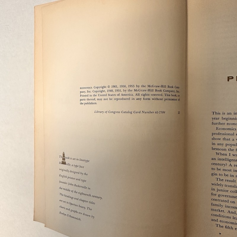 ECONOMICS AN INTRODUCTORY ANALYSIS 1961 Paul A Samuelson Hardcover TextBook gallery