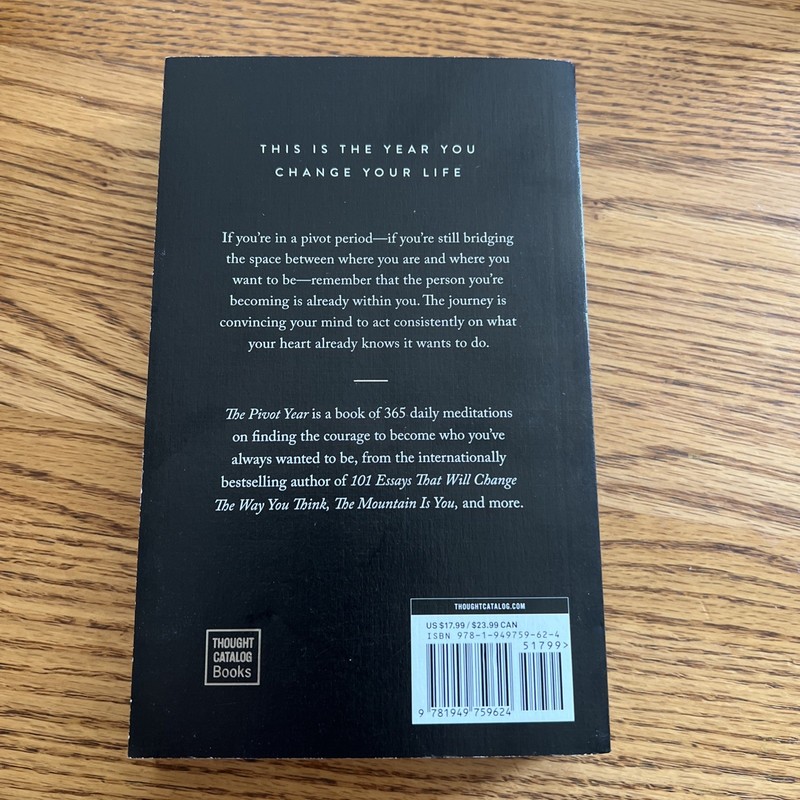 Pivot Year by Brianna Wiest (2023, Trade Paperback) gallery