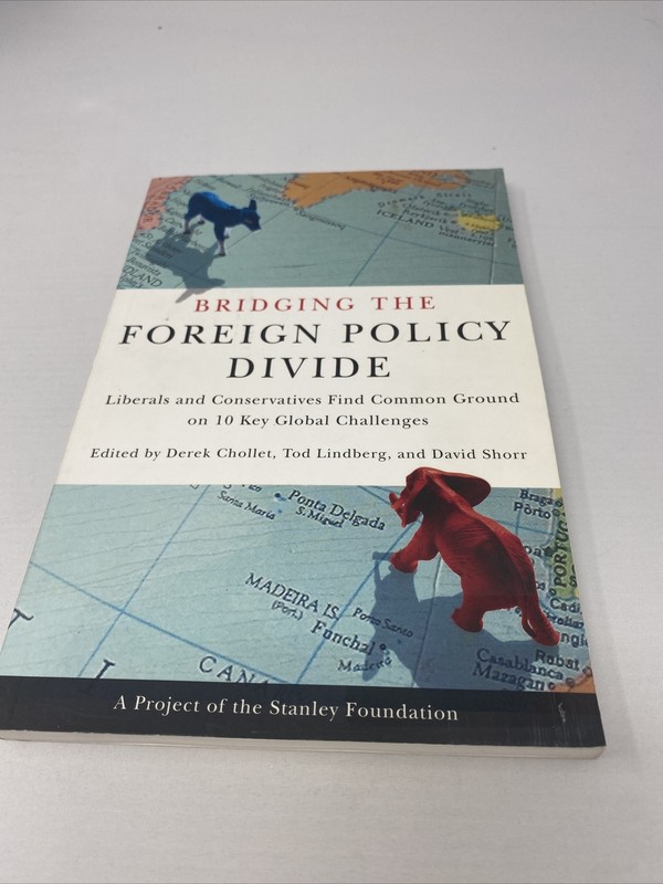 Bridging the Foreign Policy Divide (2007, UK-B Format Paperback)